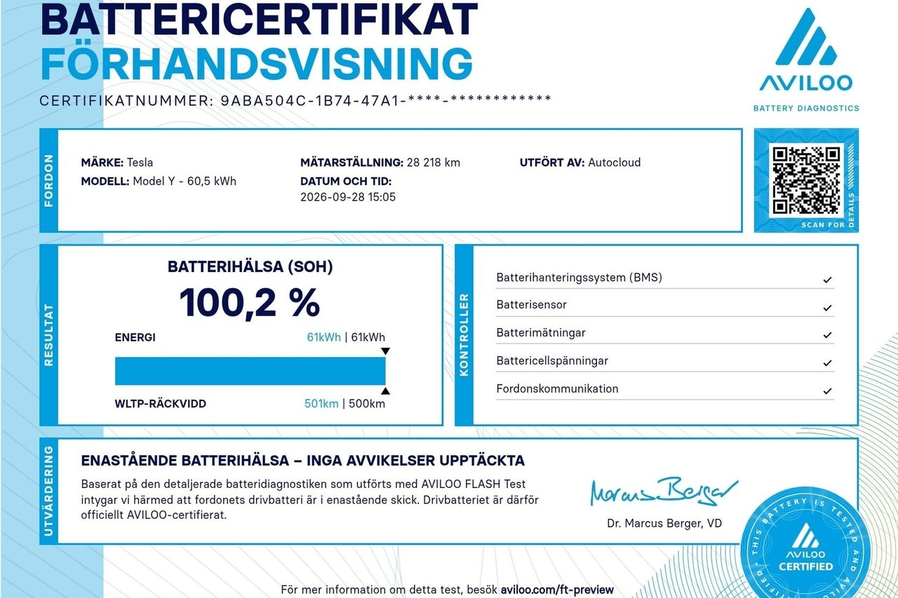 Tesla Model Y Standard Range RWD OBS 2023, bild 2/10