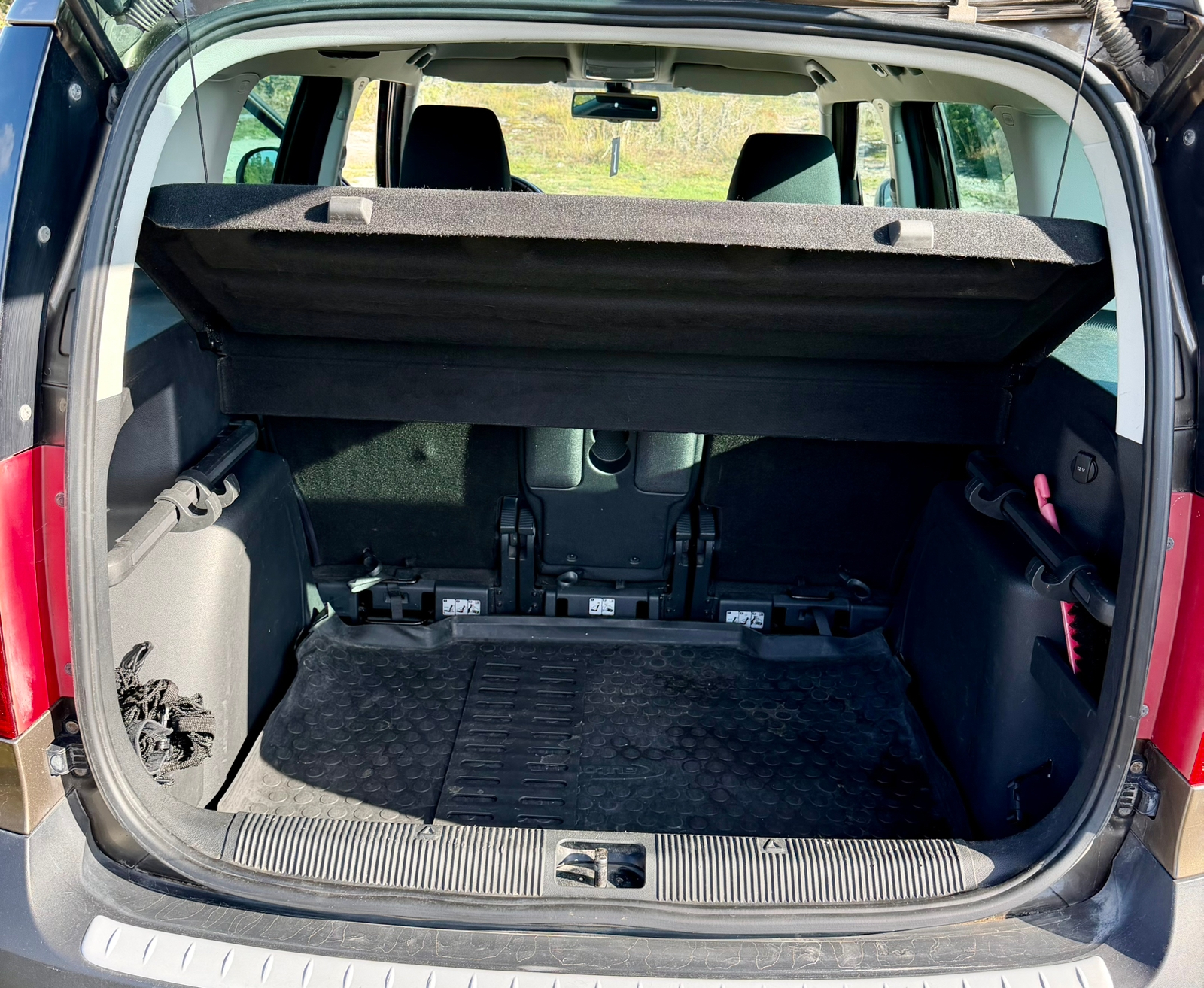 Skoda Yeti 1.8 TSI 4x4 Manuell 2011, bild 8/8