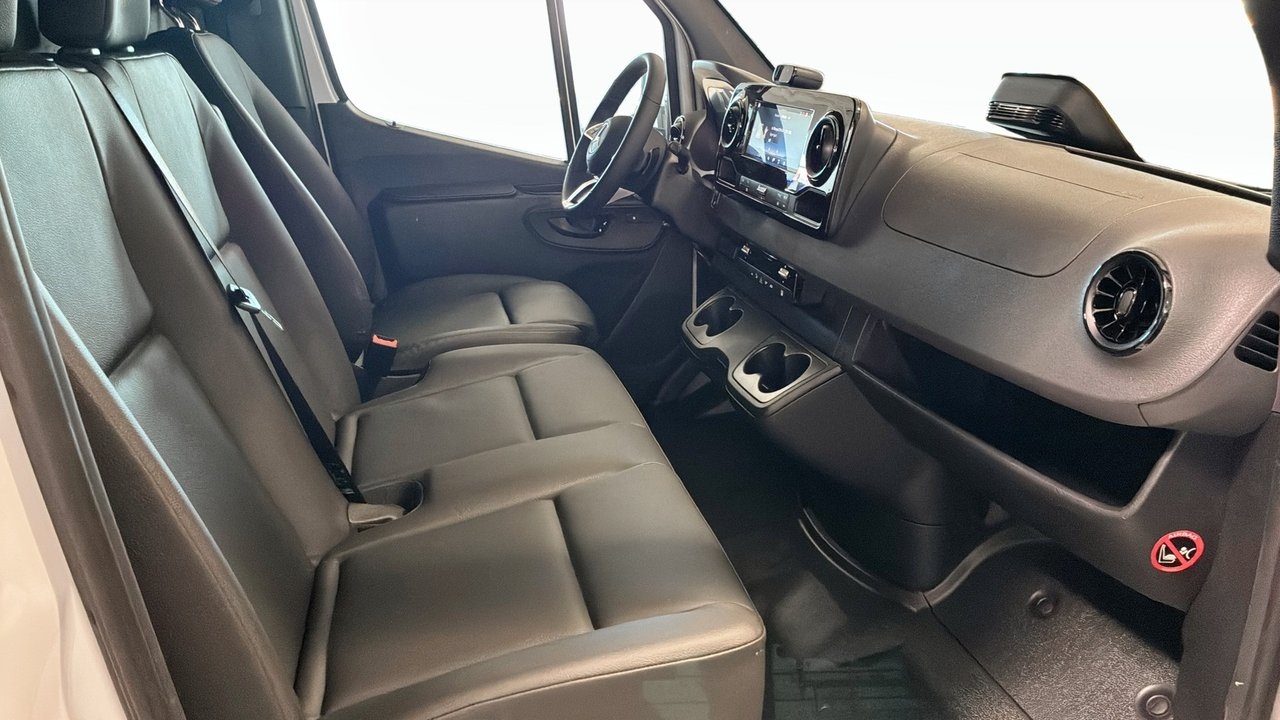 Mercedes-Benz Sprinter 2027, bild 3/10