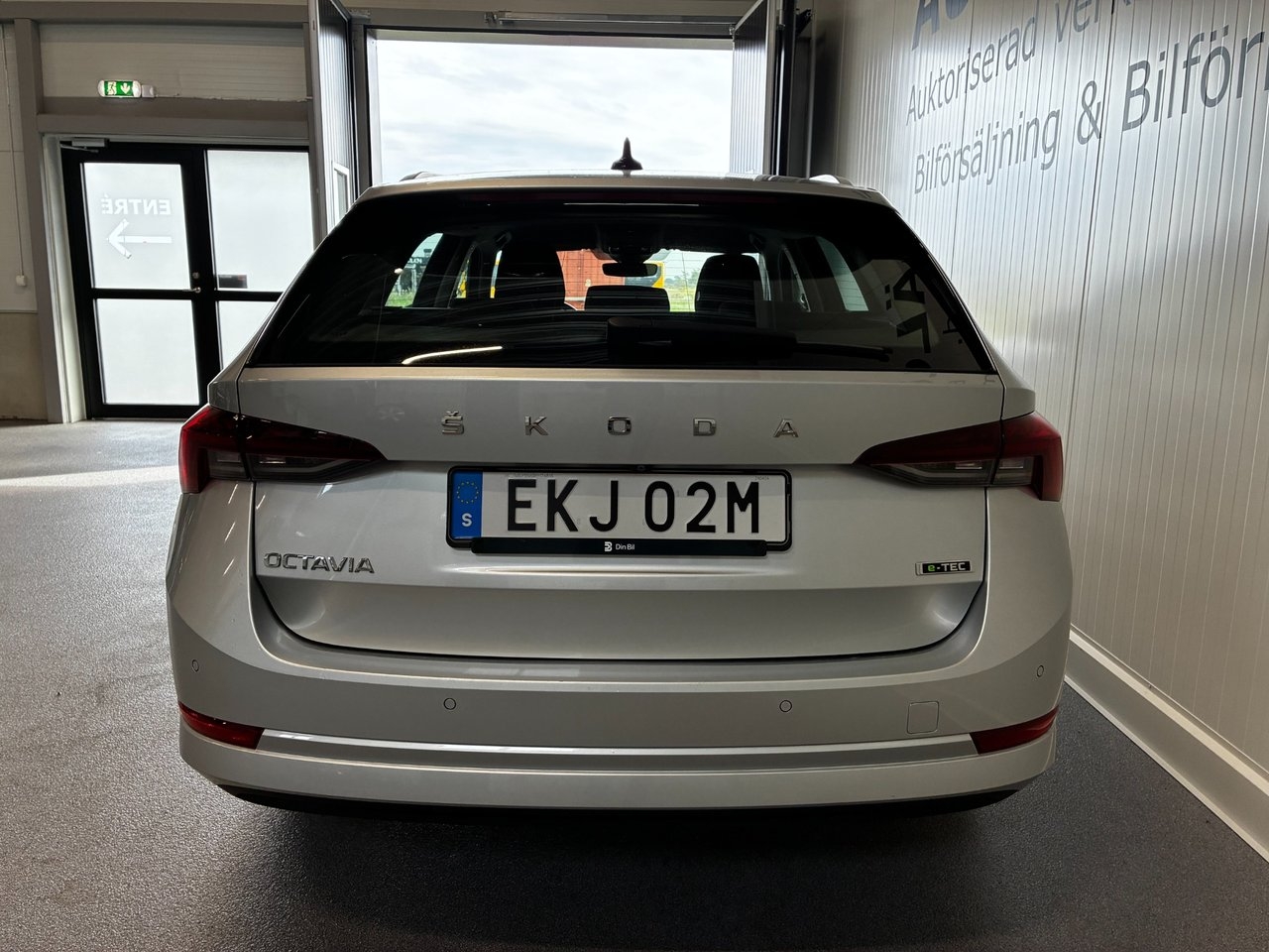Skoda Octavia Kombi 1.0 TSI e-TECH 2024, bild 5/10