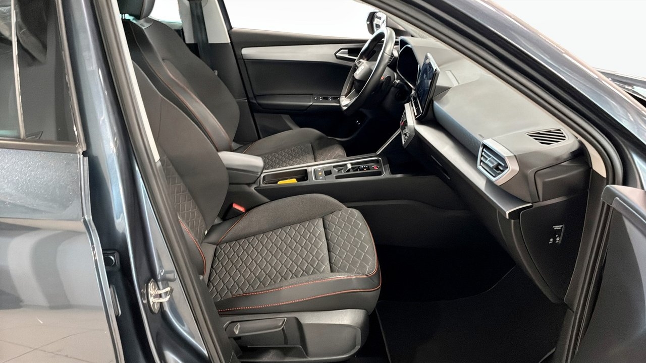 Seat Leon 2021, bild 3/10