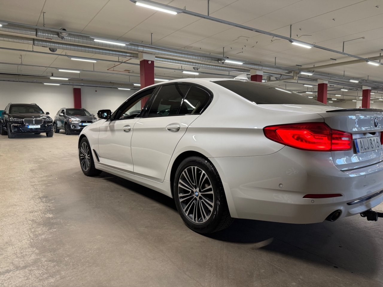 BMW 520 2019, kuva 6/10