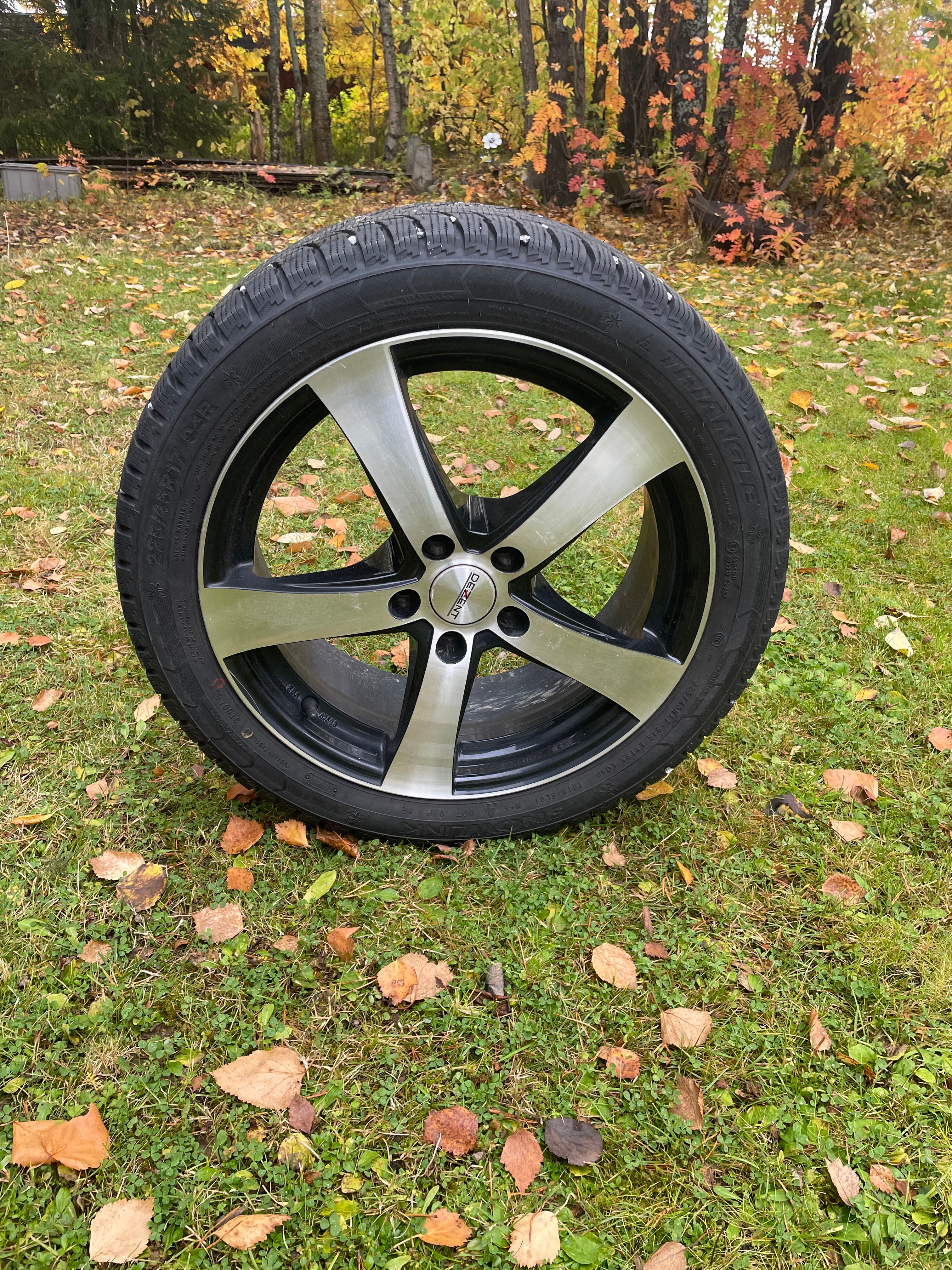 Saab 9-3 SportSedan 1.9 TTiD Manuell 2011, bild 8/8