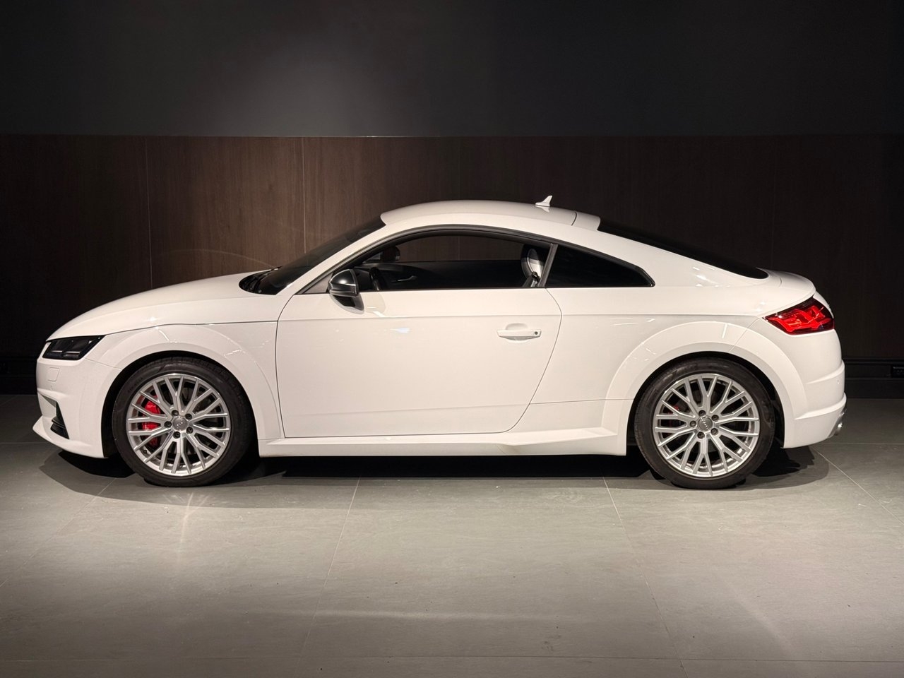 Audi TTS