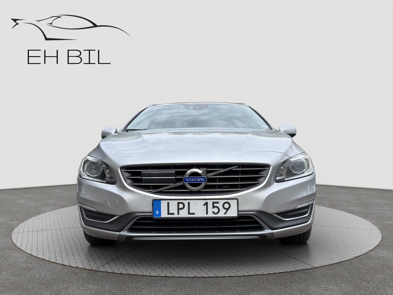 Volvo V60 D4 AWD Geartronic Ocean Race 2015, kuva 2/10