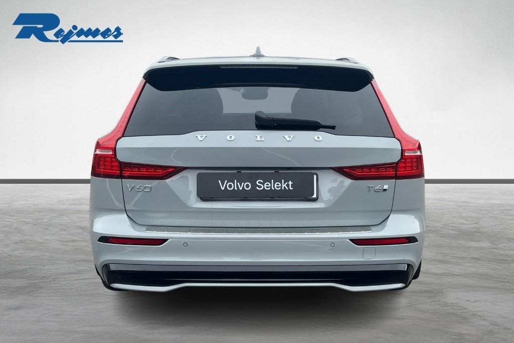 Volvo V60 T6 Plus Dark Nordic Edition 2025, bild 4/10