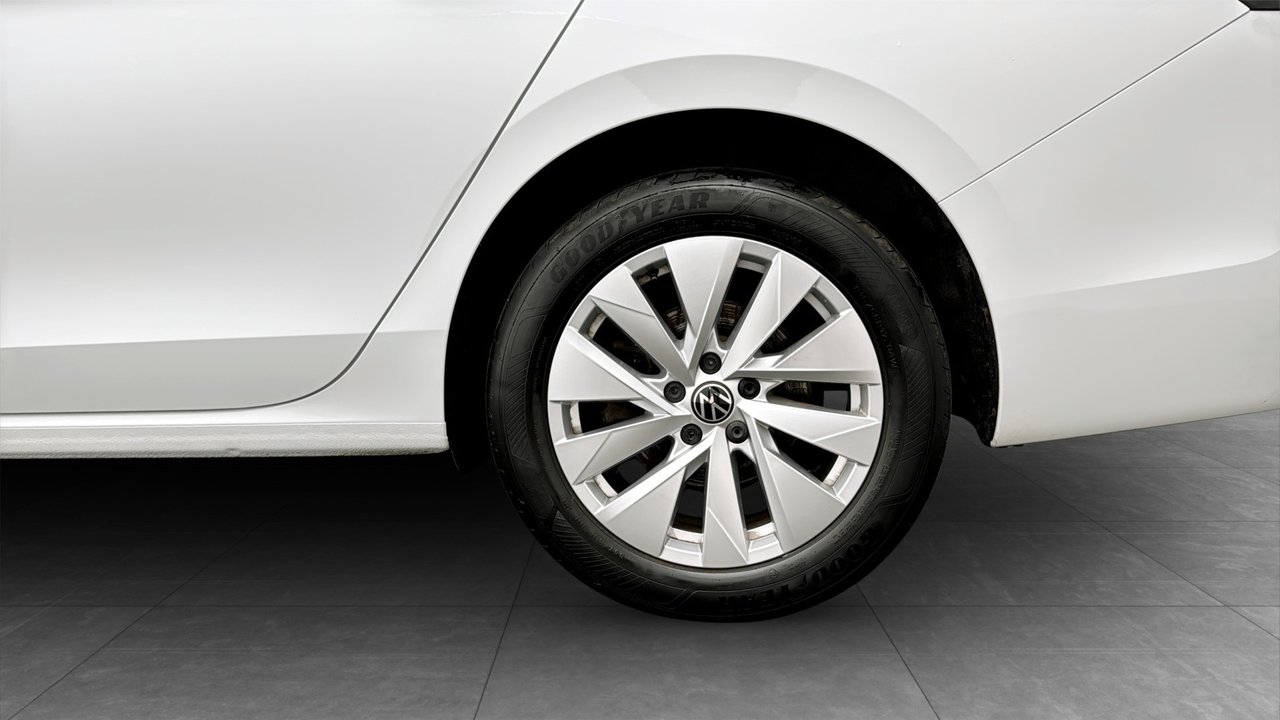 Volkswagen Passat 2025, bild 6/10