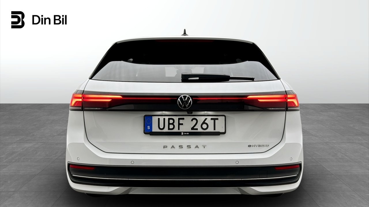 Volkswagen Passat 2025, bild 5/10