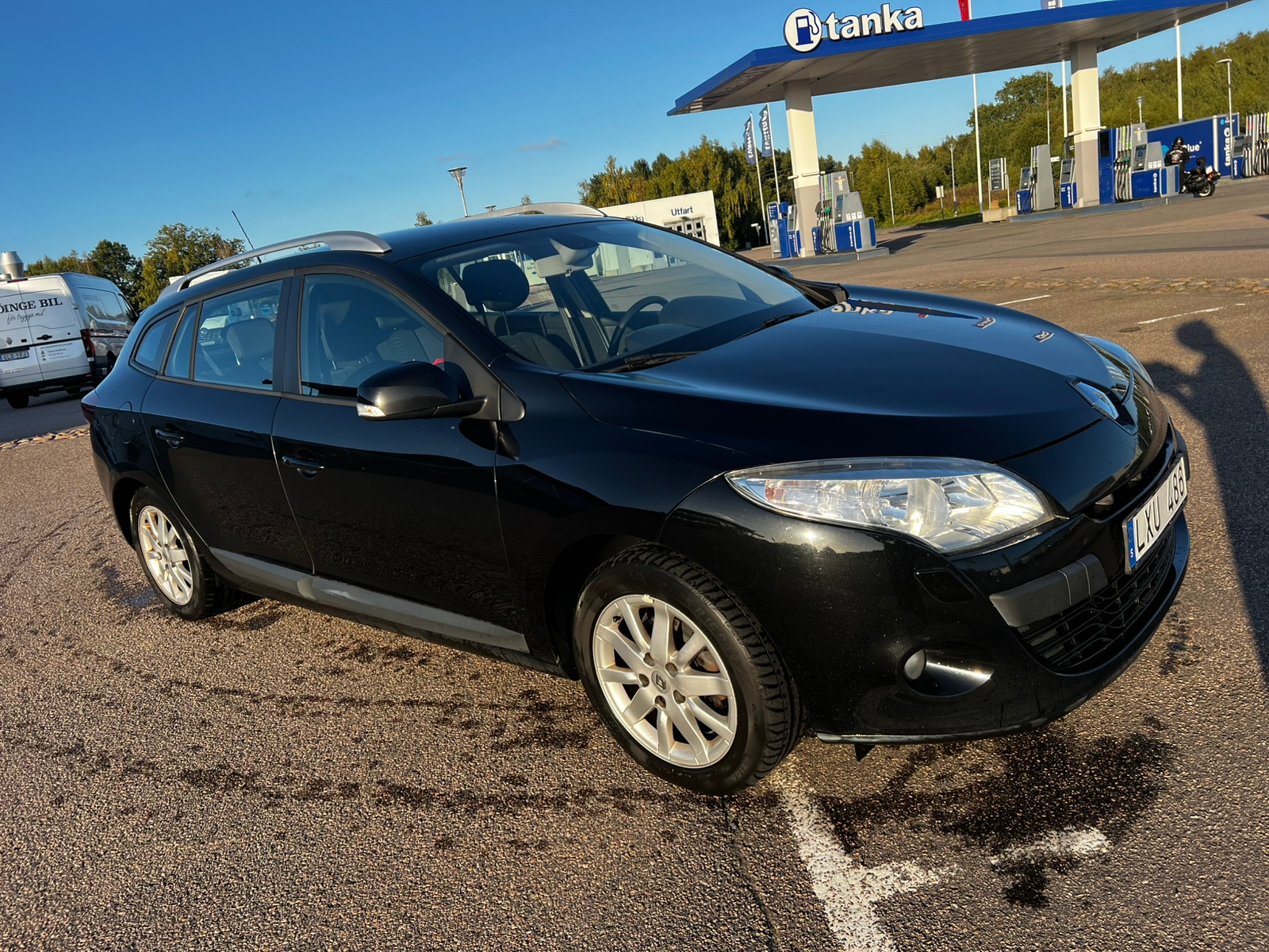 Renault Megane 2011, photo 2/6