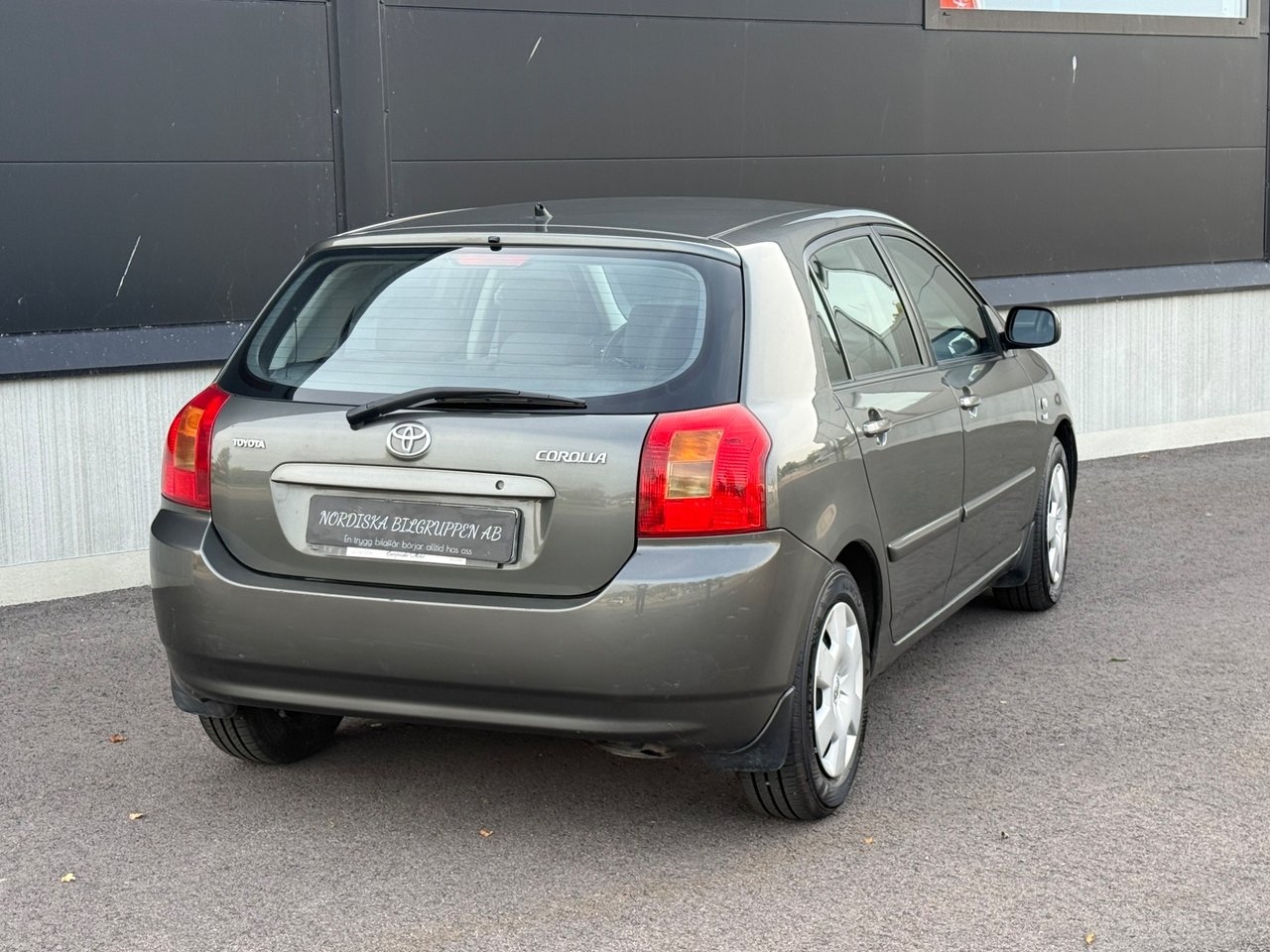 Toyota Corolla 2003, bild 6/10