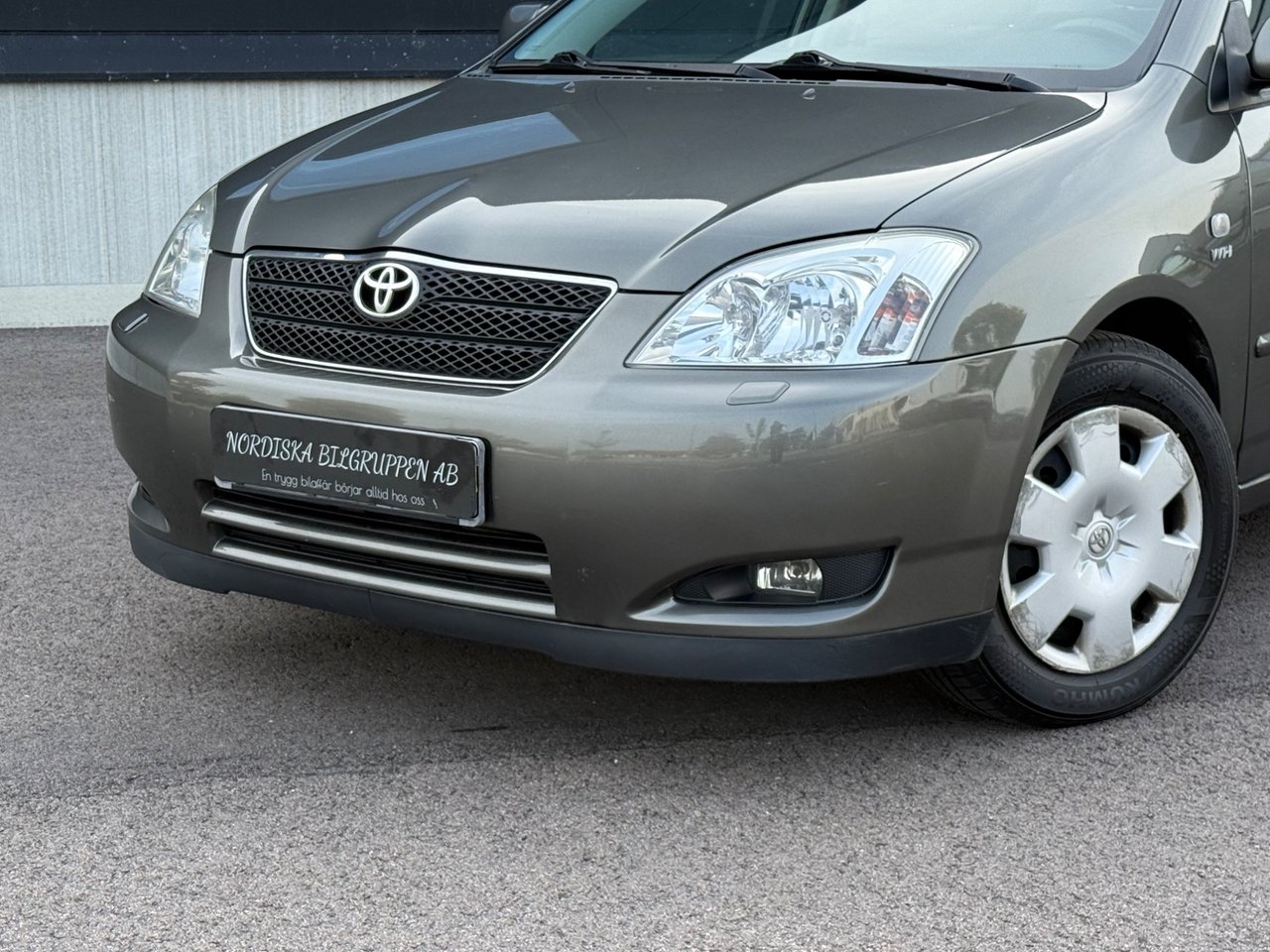 Toyota Corolla 2003, bild 3/10