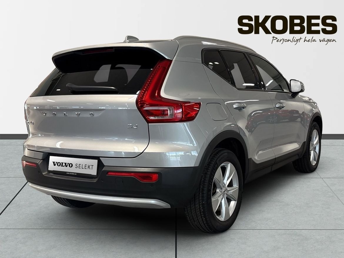 Volvo XC40 B4 FWD Bensin Core 2025, bild 8/8