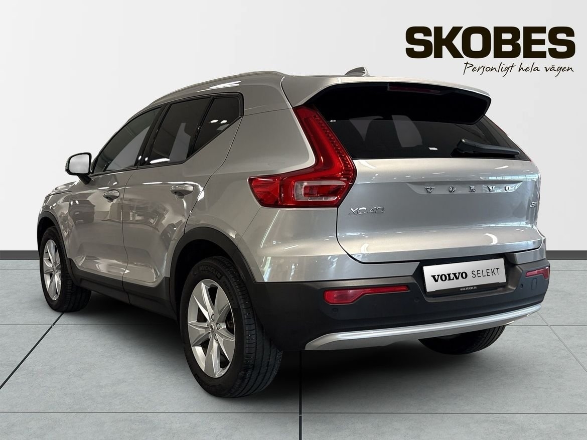Volvo XC40 B4 FWD Bensin Core 2025, bild 6/8