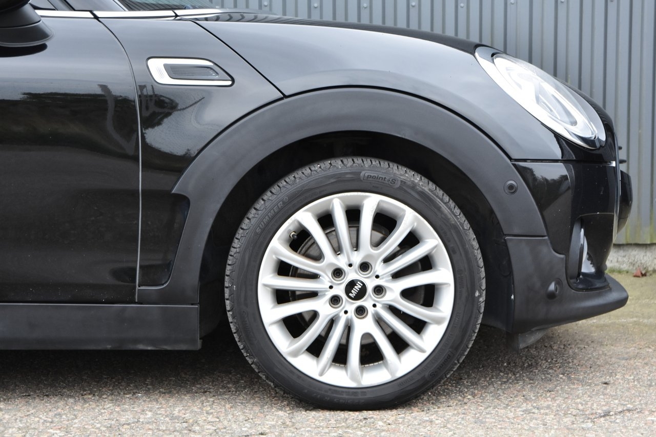 MINI Clubman Cooper Salt II 2019, bild 4/10
