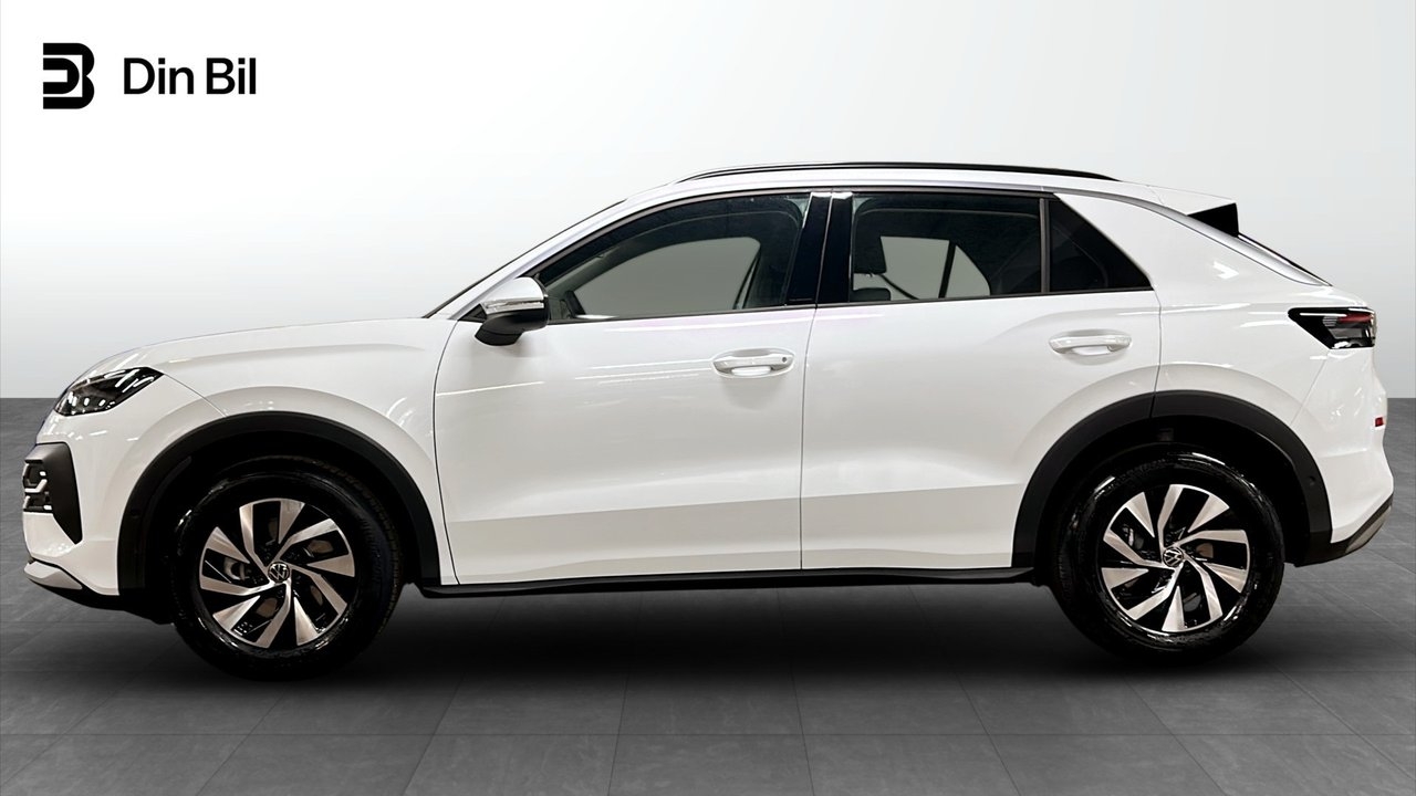 Volkswagen T-Roc 1.5 ETSI 150HK DSG7 2026, photo 2/10