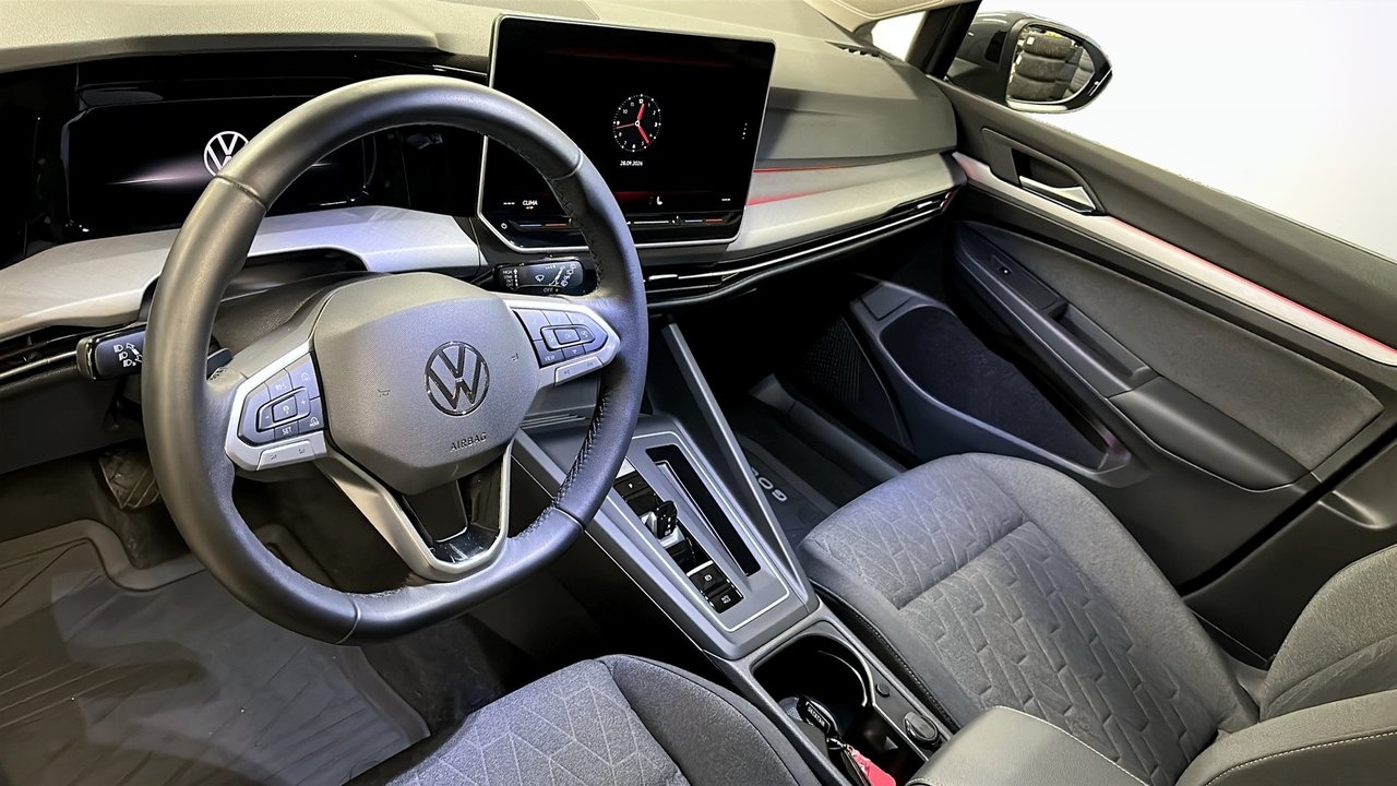 Volkswagen Golf 2026, bild 7/10