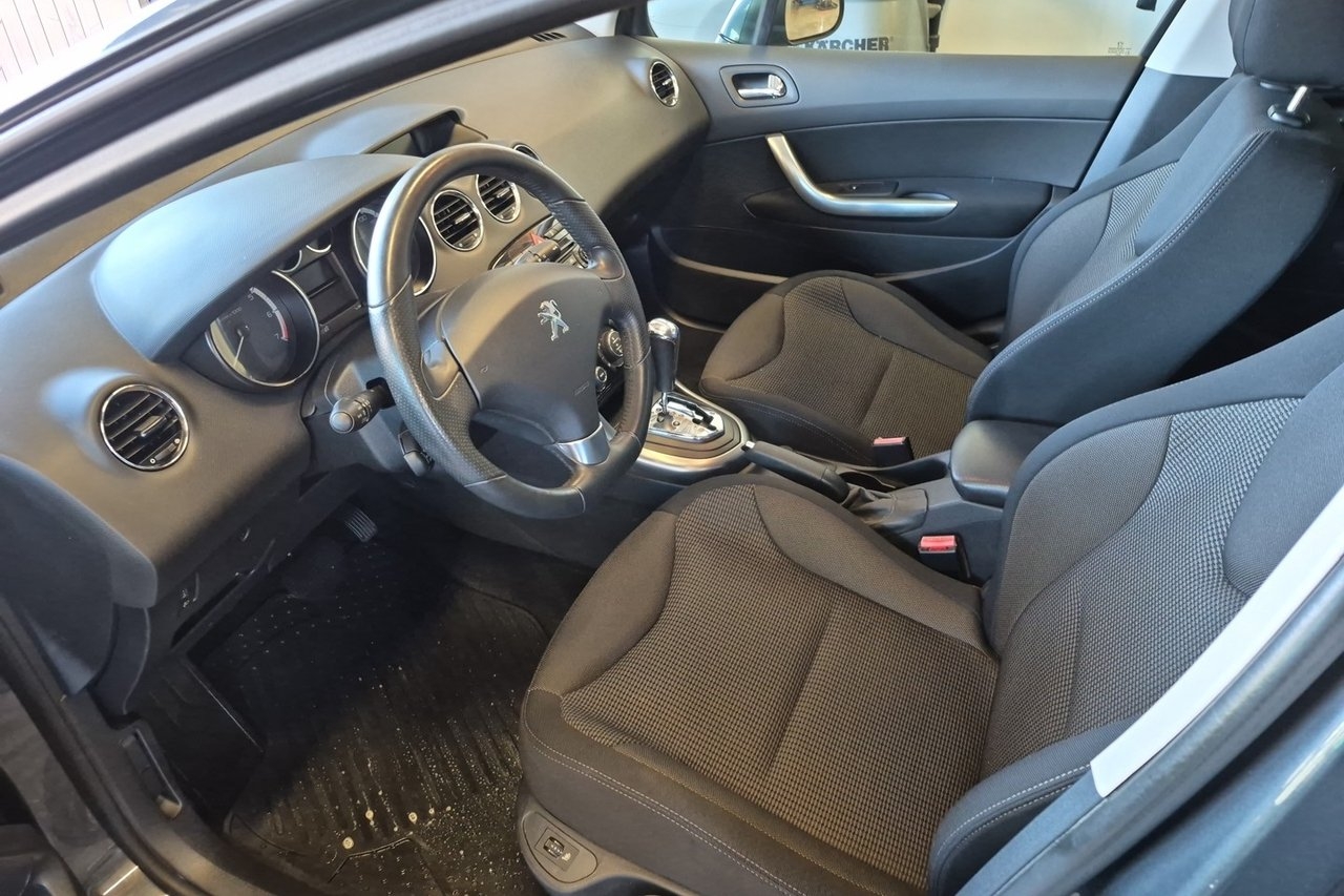 Peugeot 308 SW 1.6 VTi Automatisk, 120hk 2013, kuva 6/9