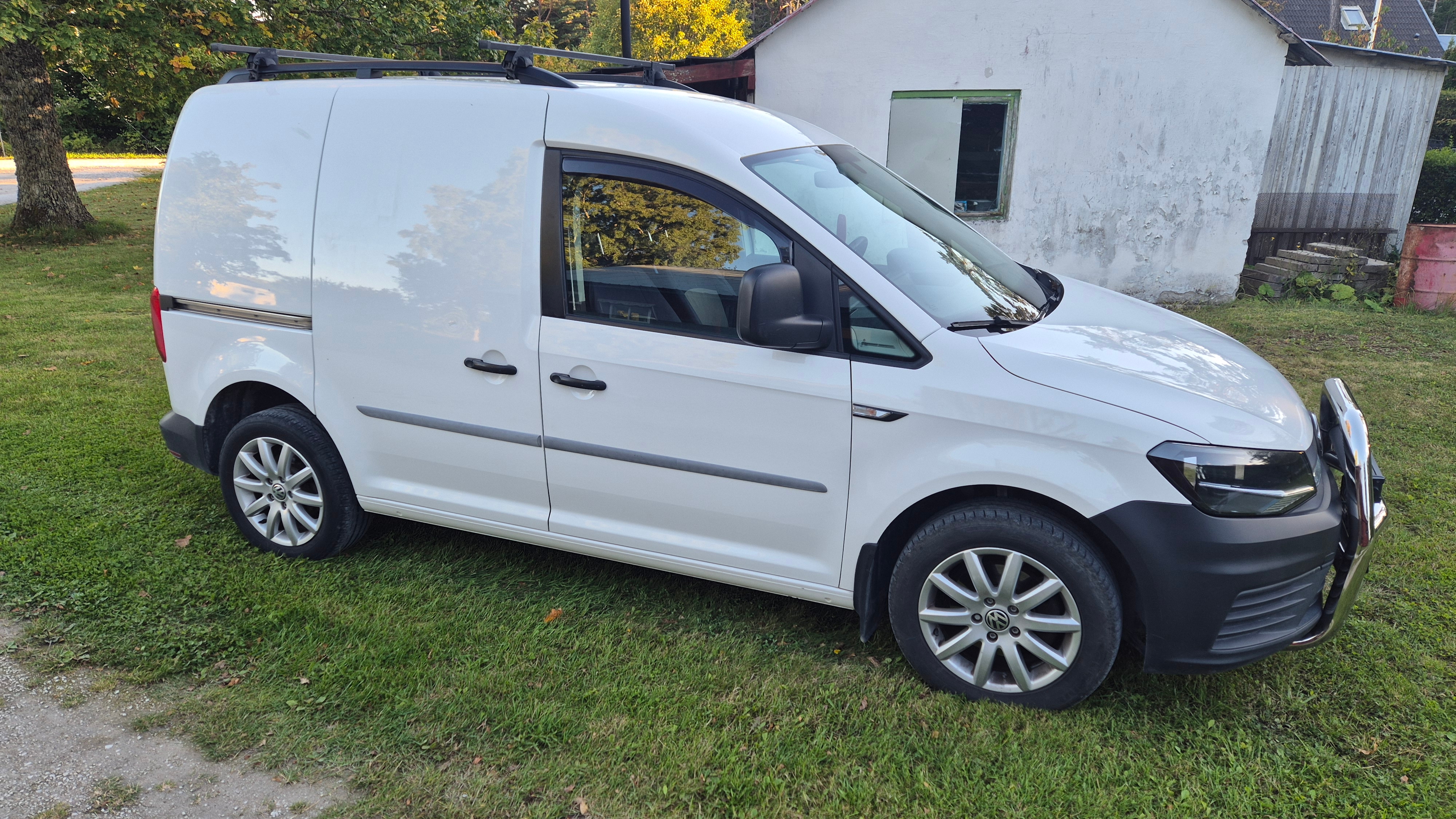 Volkswagen Caddy 2017, bild 3/10