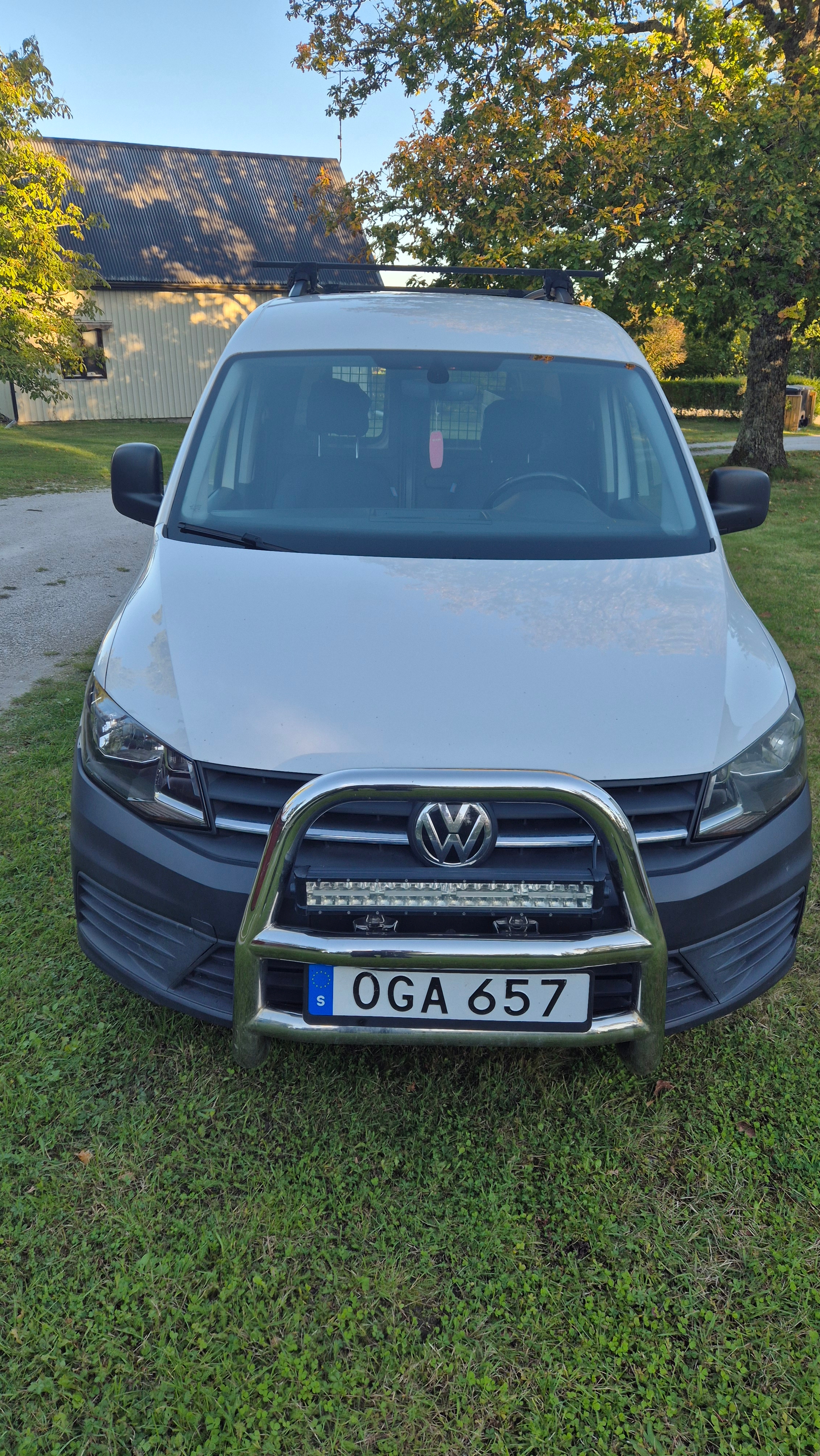 Volkswagen Caddy 2017, bild 2/10