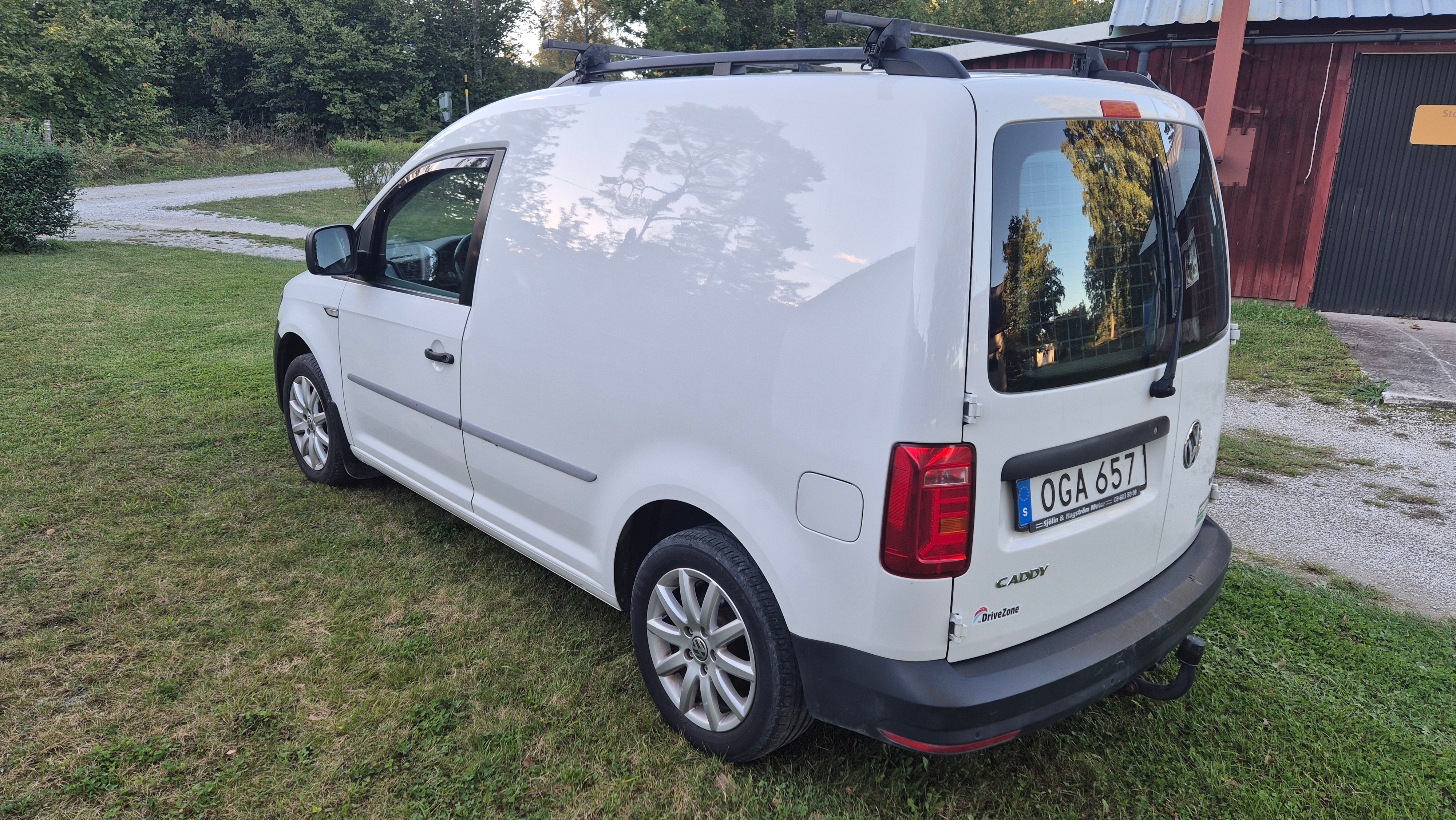Volkswagen Caddy 2017, bild 5/10