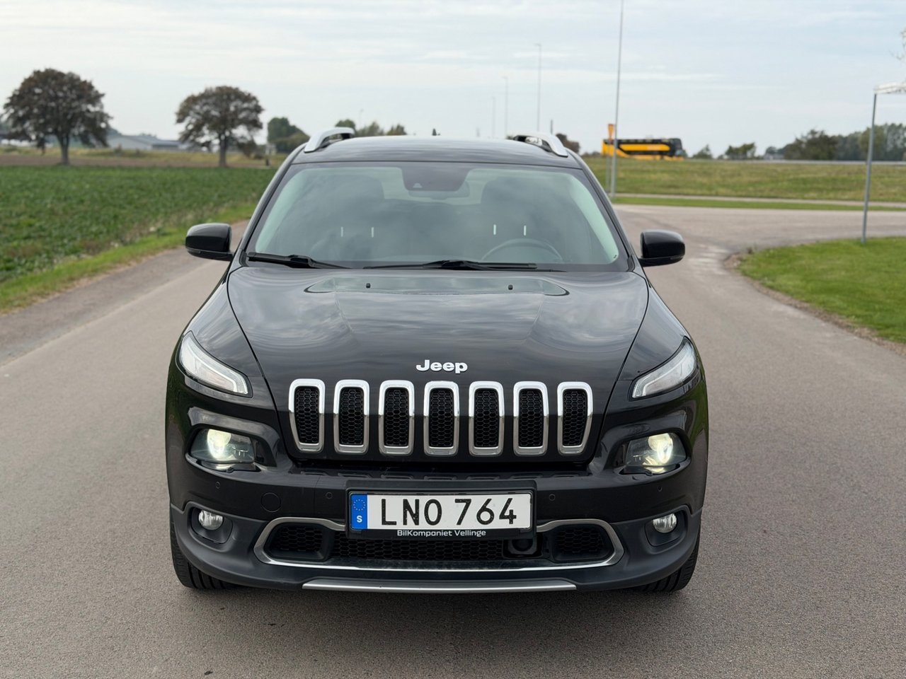 Jeep Cherokee 2.0 CRD 4WD Euro 5 2014, kuva 2/10