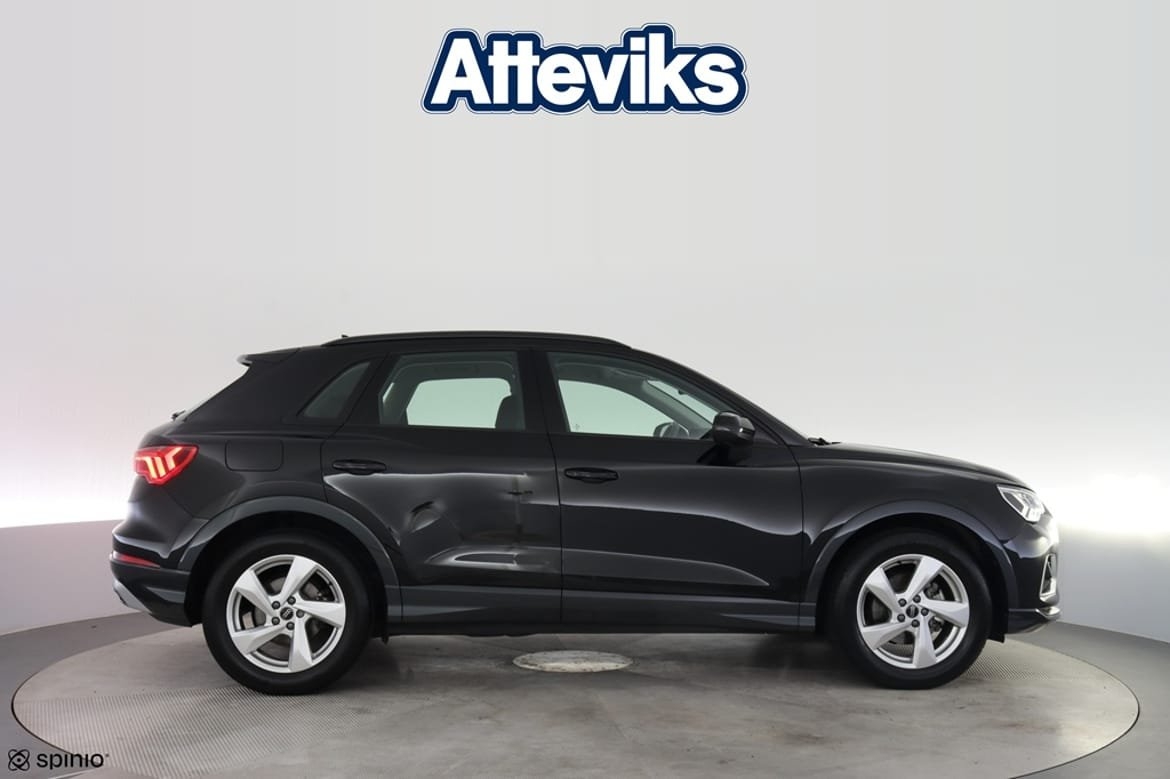 Audi Q3 35 TFSI ADVANCED 150 HK S TRONIC 2025, bild 2/10