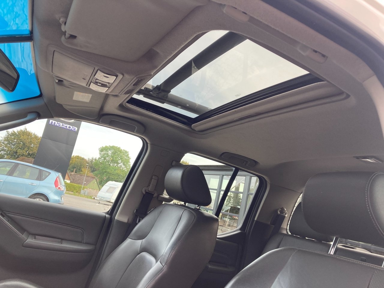 Nissan Navara 2012, bild 6/9