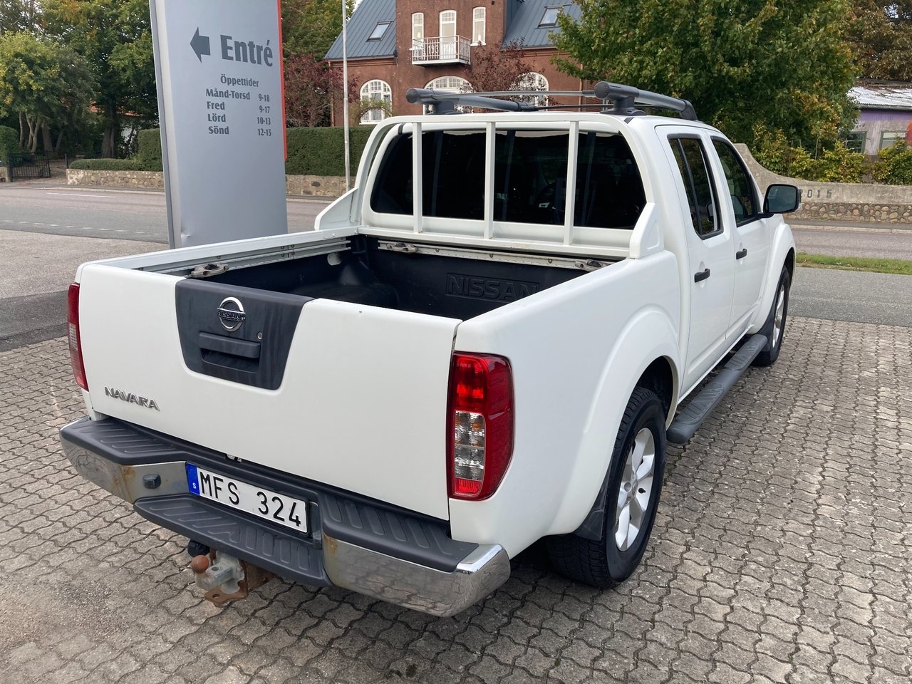 Nissan Navara 2012, bild 3/9