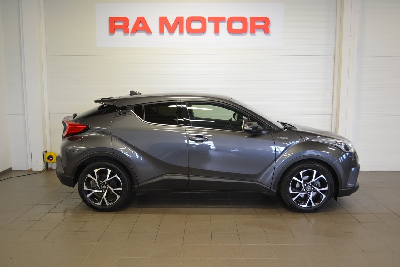 Toyota C-HR 2019, bild 4/10