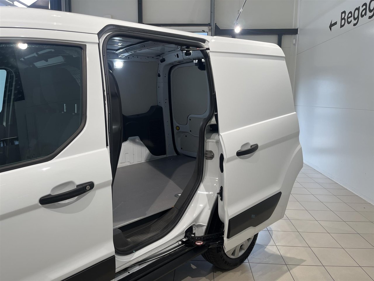 Ford Transit Connect 240 1.5 Ecoblue 2023, bild 5/10
