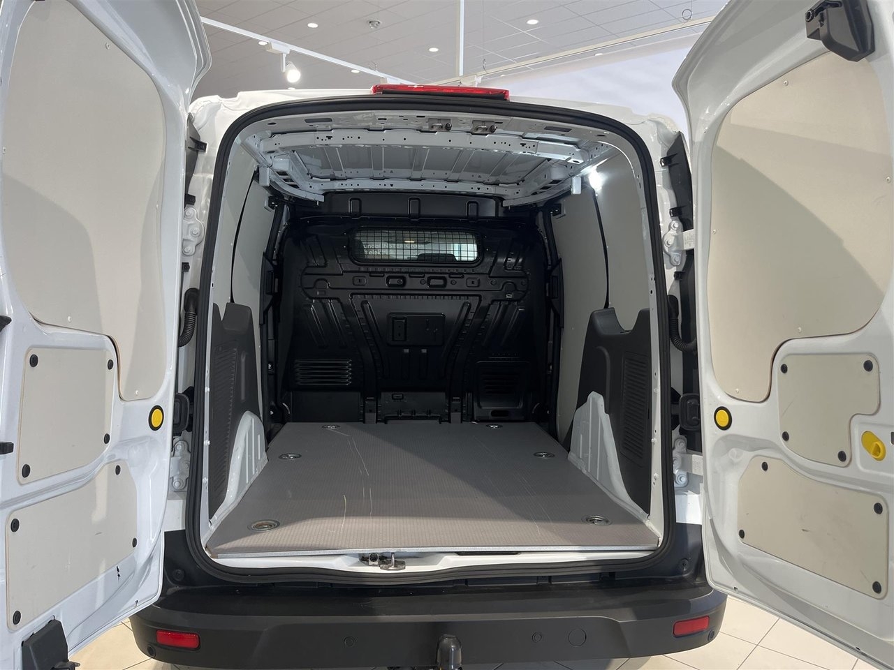 Ford Transit Connect 240 1.5 Ecoblue 2023, bild 6/10