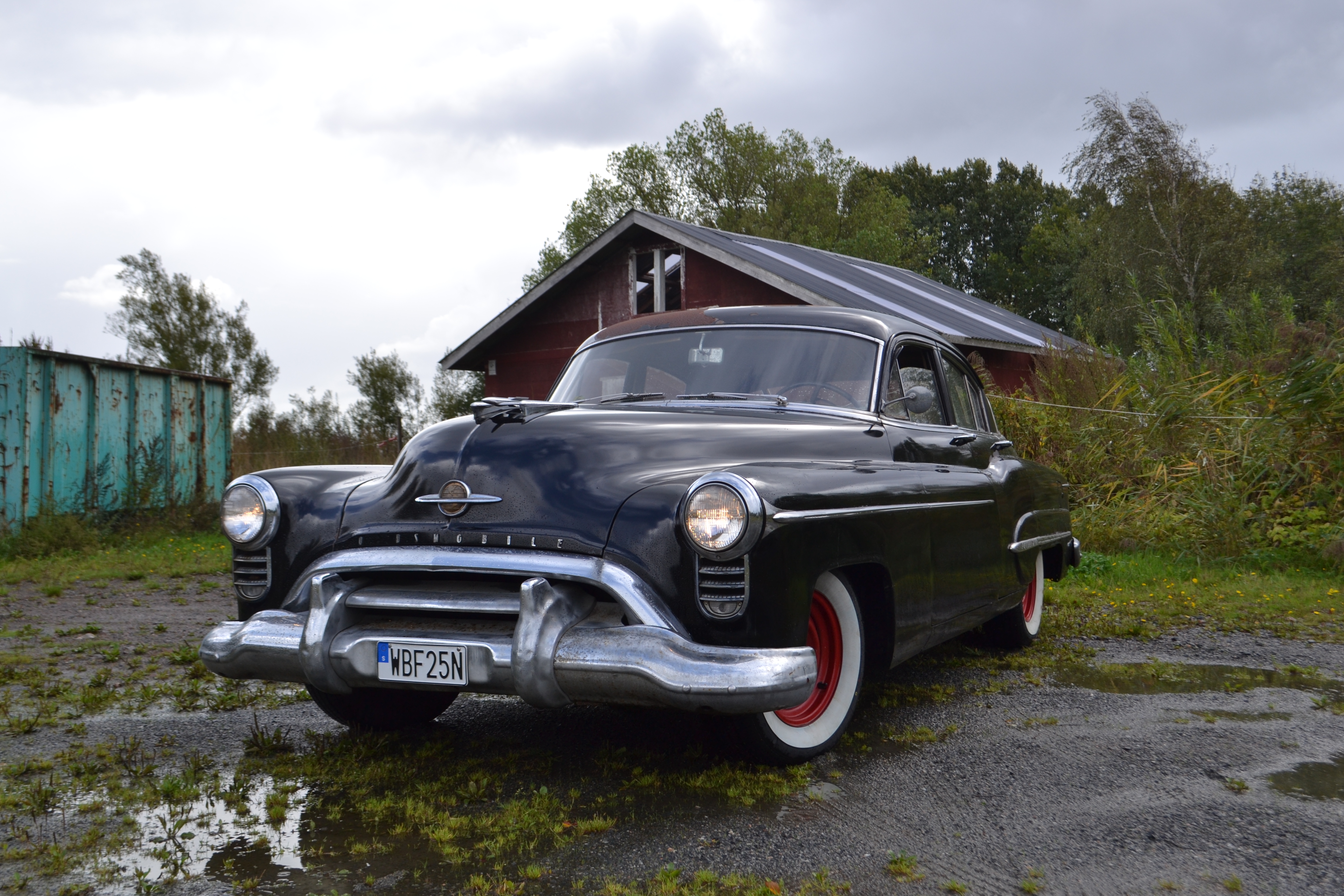 Oldsmobile Ninety-Eight