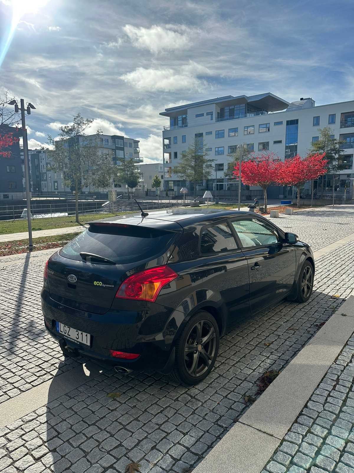 Kia ProCeed pro_ceed 1.6 CRDi Manuell 2011, photo 2/5