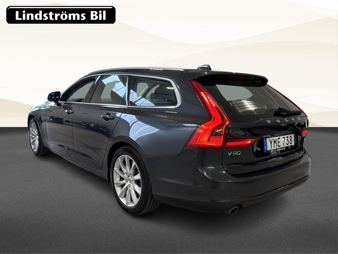 Volvo V90 D4 Momentum 2019, bild 3/10