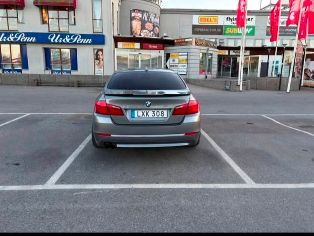BMW 520 d F10 520D Sedan 2012, kuva 5/21