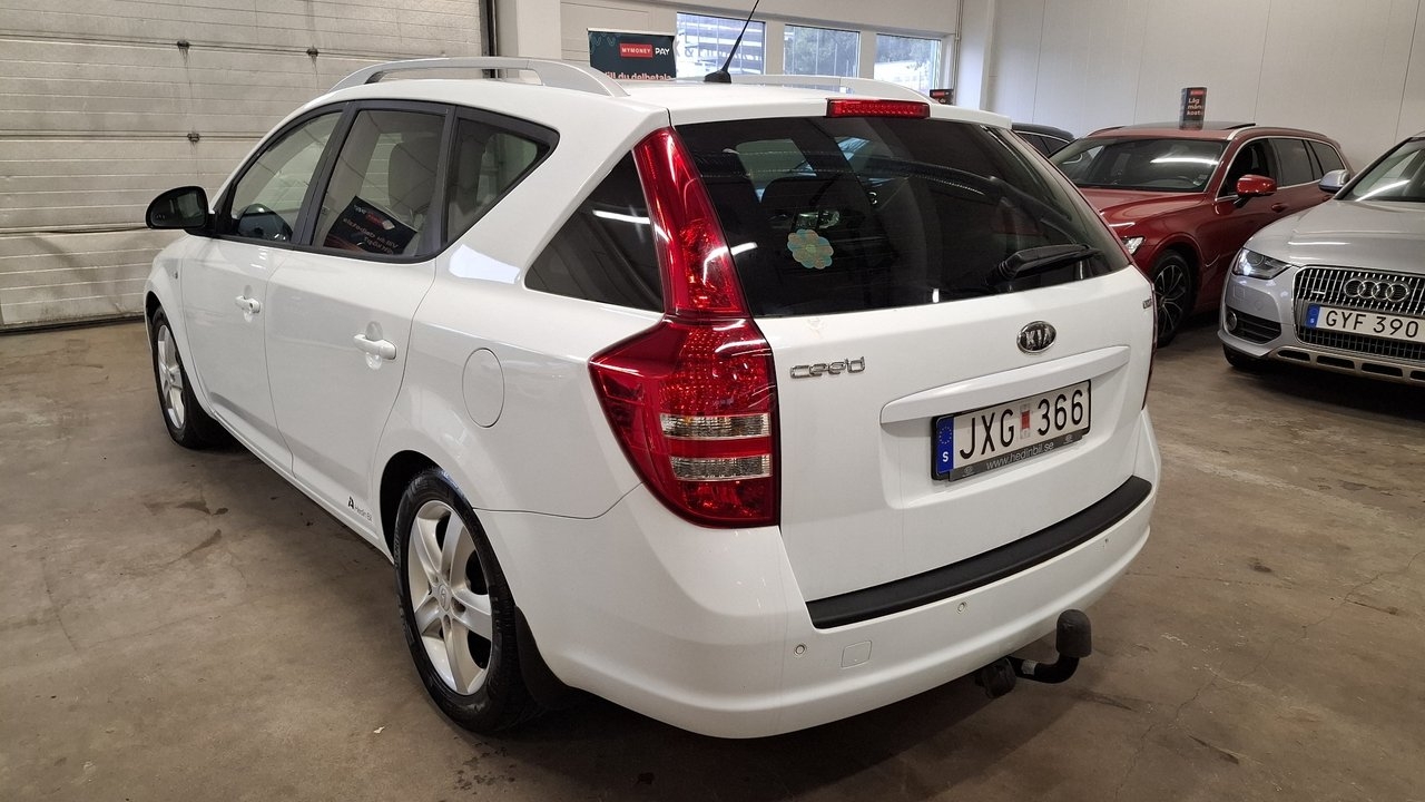 Kia Ceed 2010, bild 3/10