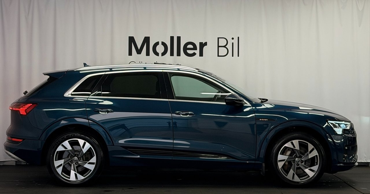 Audi e-tron 2020, bild 2/10