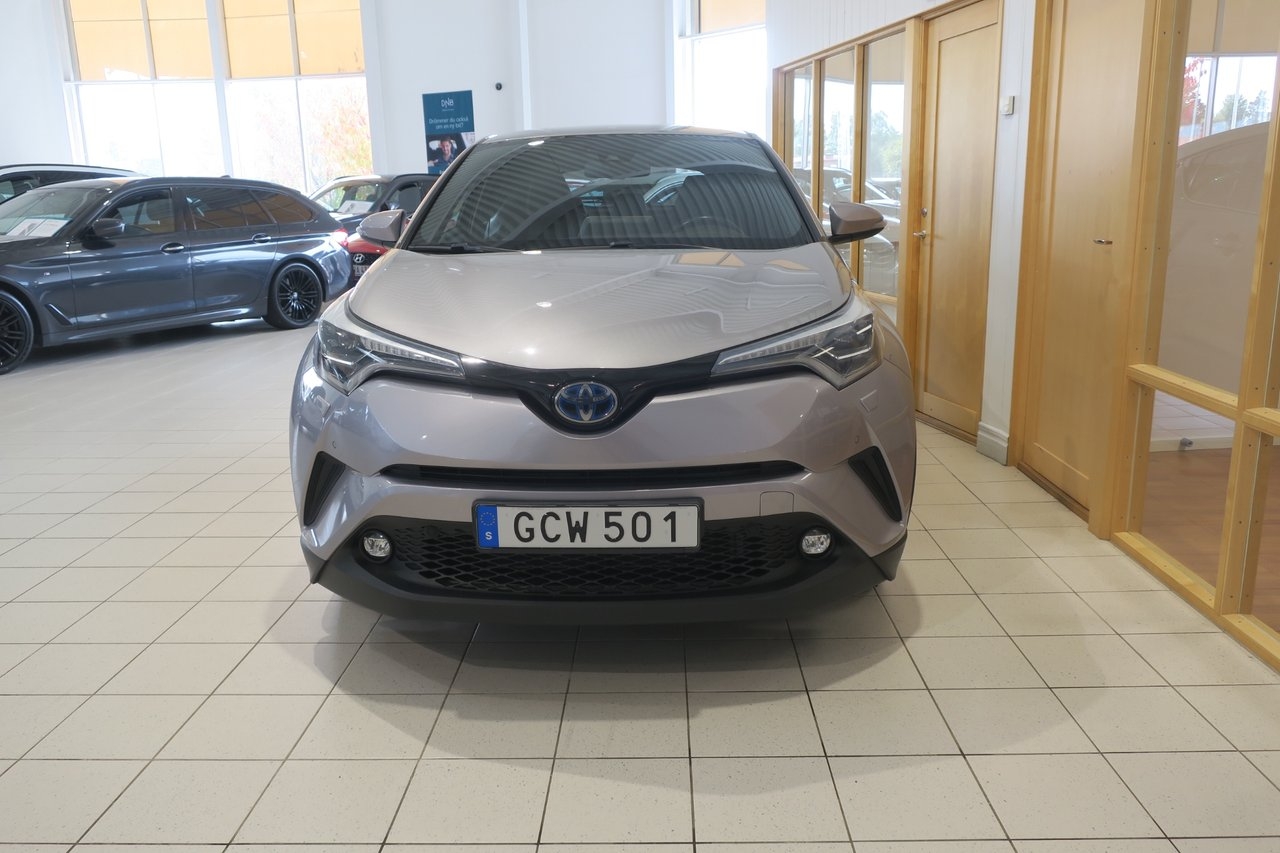 Toyota C-HR 2018, bild 3/10