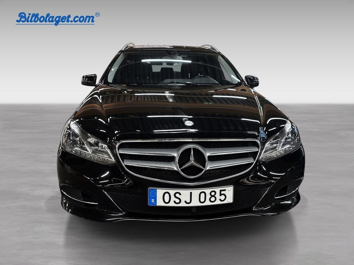 Mercedes-Benz E 220 2016, bild 2/17