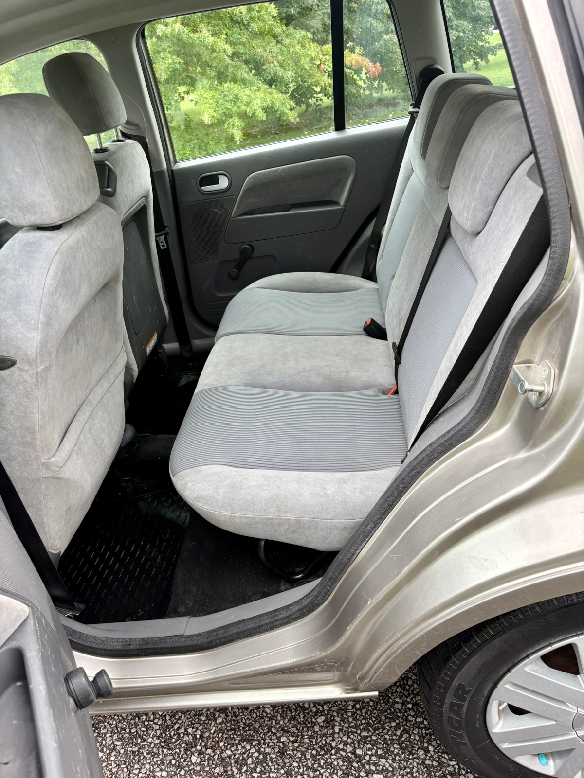 Ford Fusion 1.4 Manuell 2003, bild 6/7