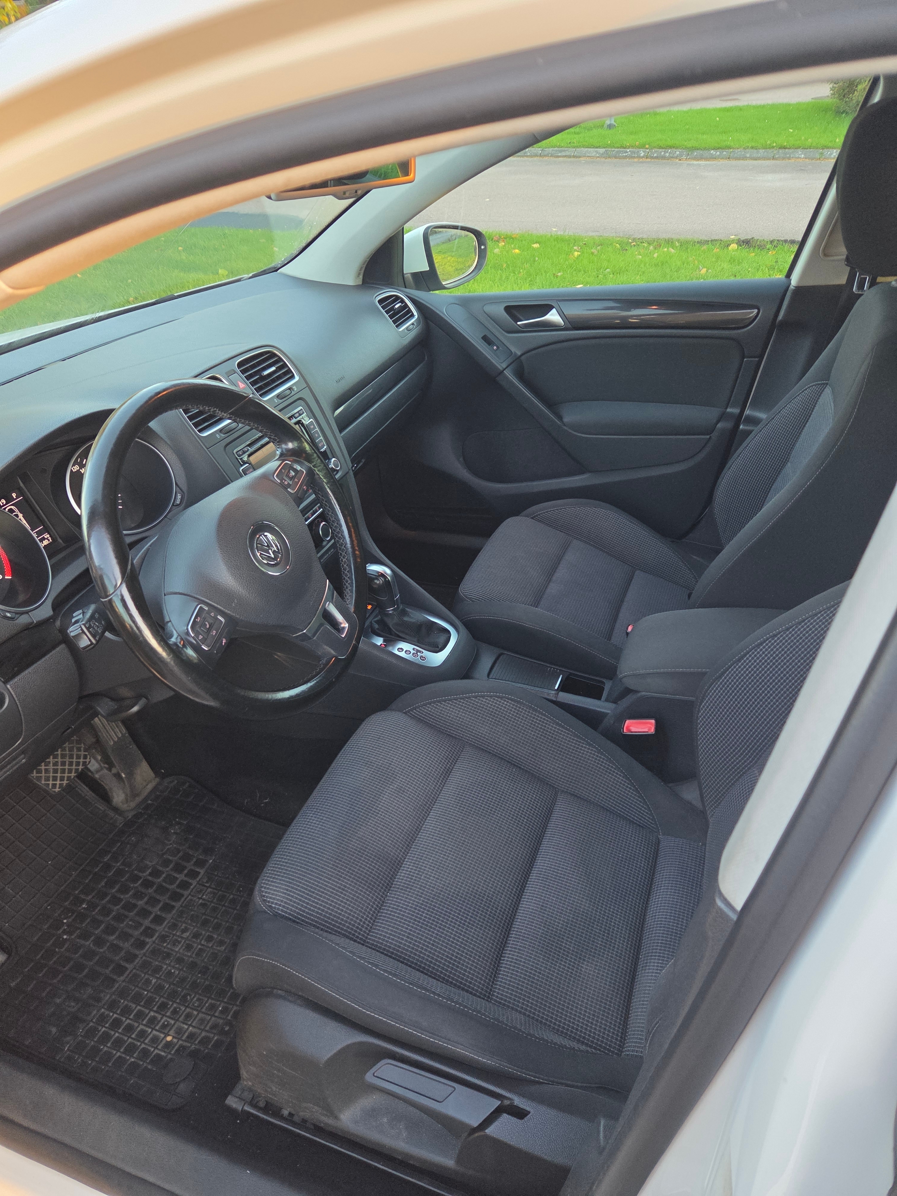 Volkswagen Golf 2011, bild 6/9