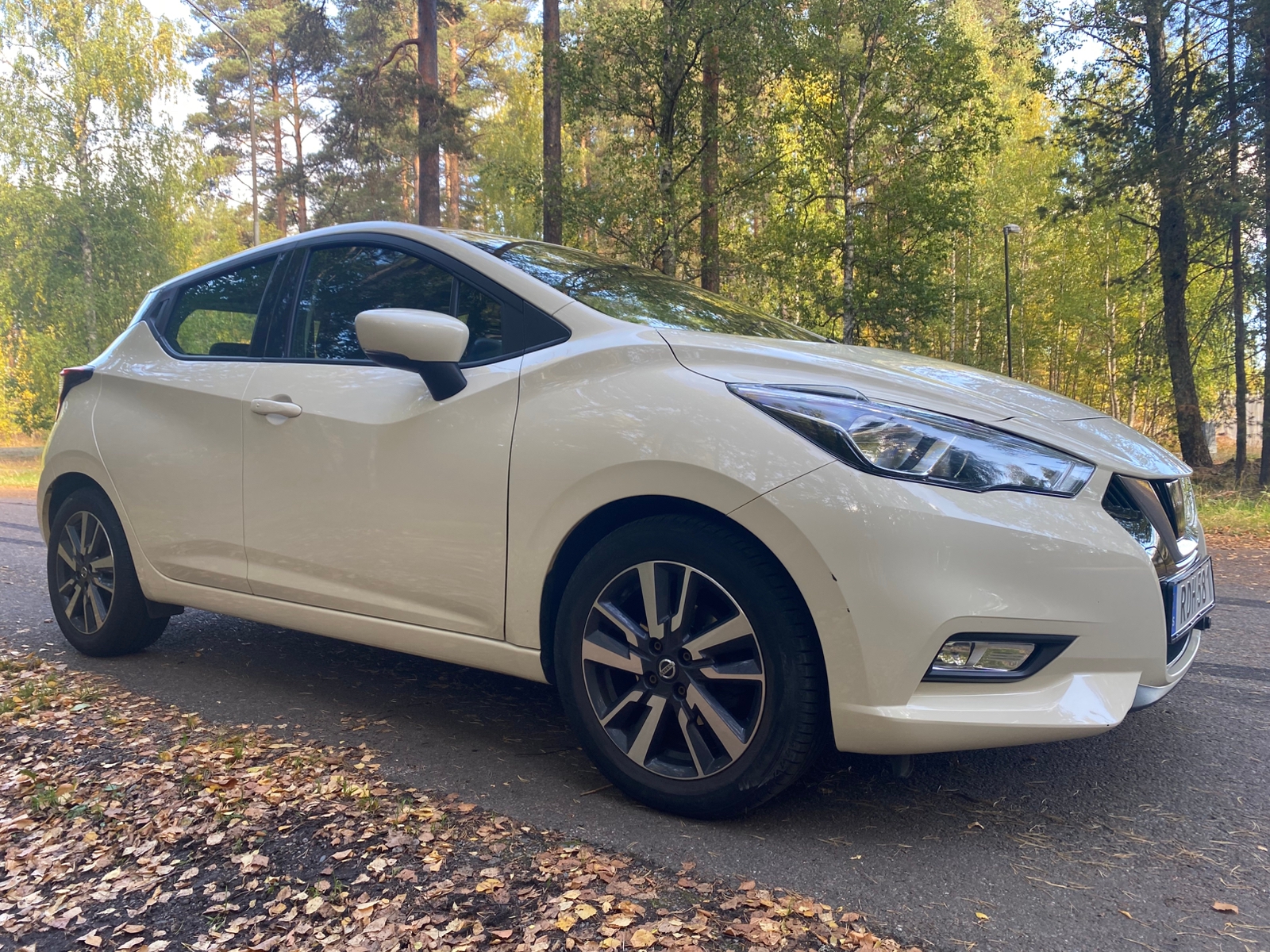 Nissan Micra 0.9 IG-T Manuell 2018, bild 3/11