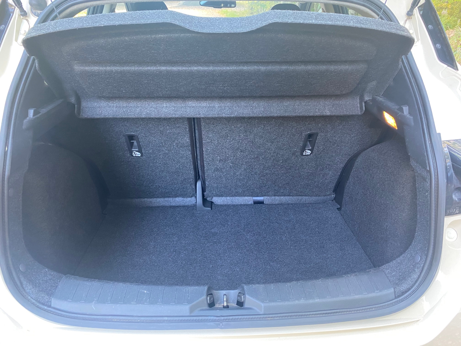Nissan Micra 0.9 IG-T Manuell 2018, bild 6/11