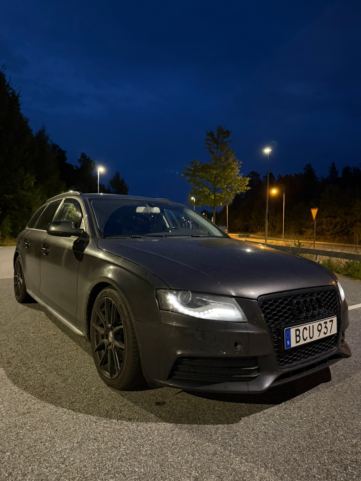 Audi A4 Avant 2.0 TDI DPF Multitronic 2010, bild 3/10