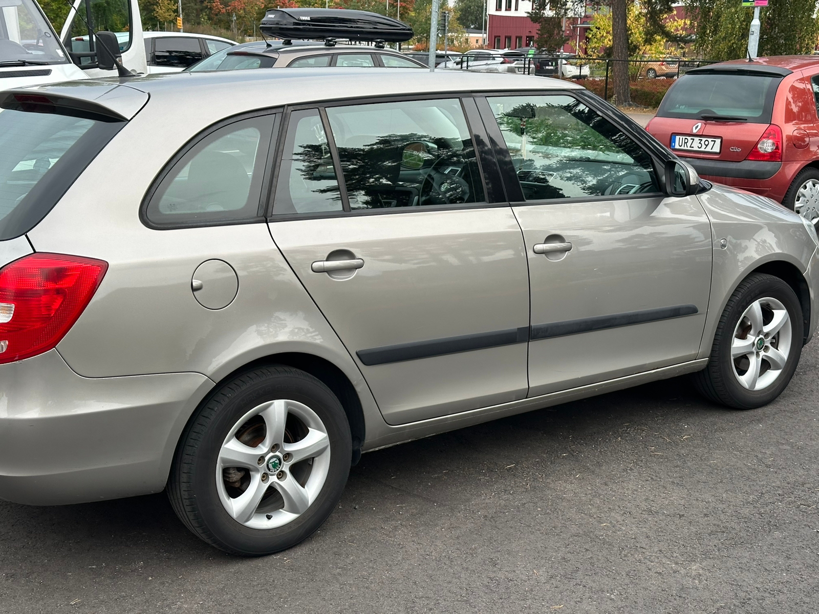 Skoda Fabia Kombi 1.6 Manuell 2009, kuva 6/8
