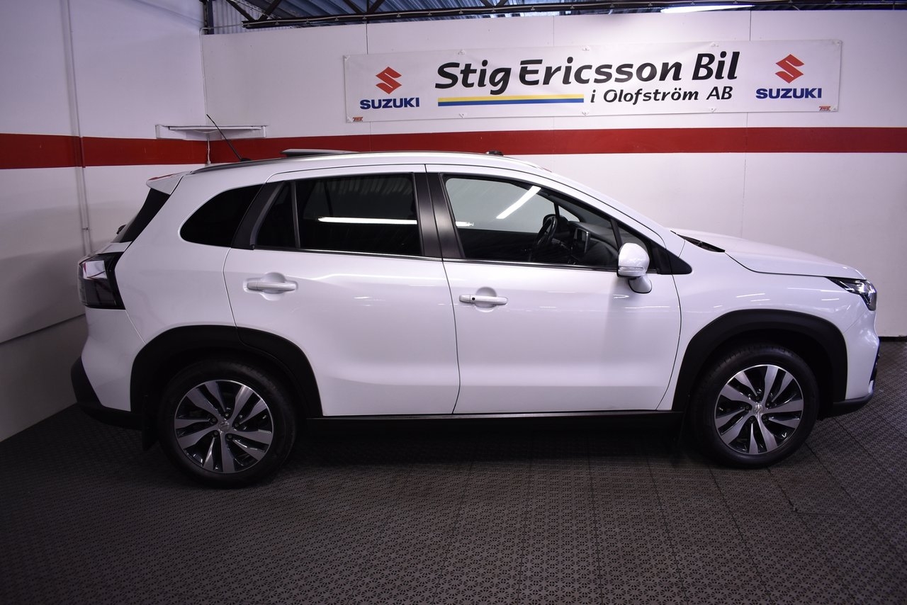 Suzuki S-Cross 2022, bild 2/10
