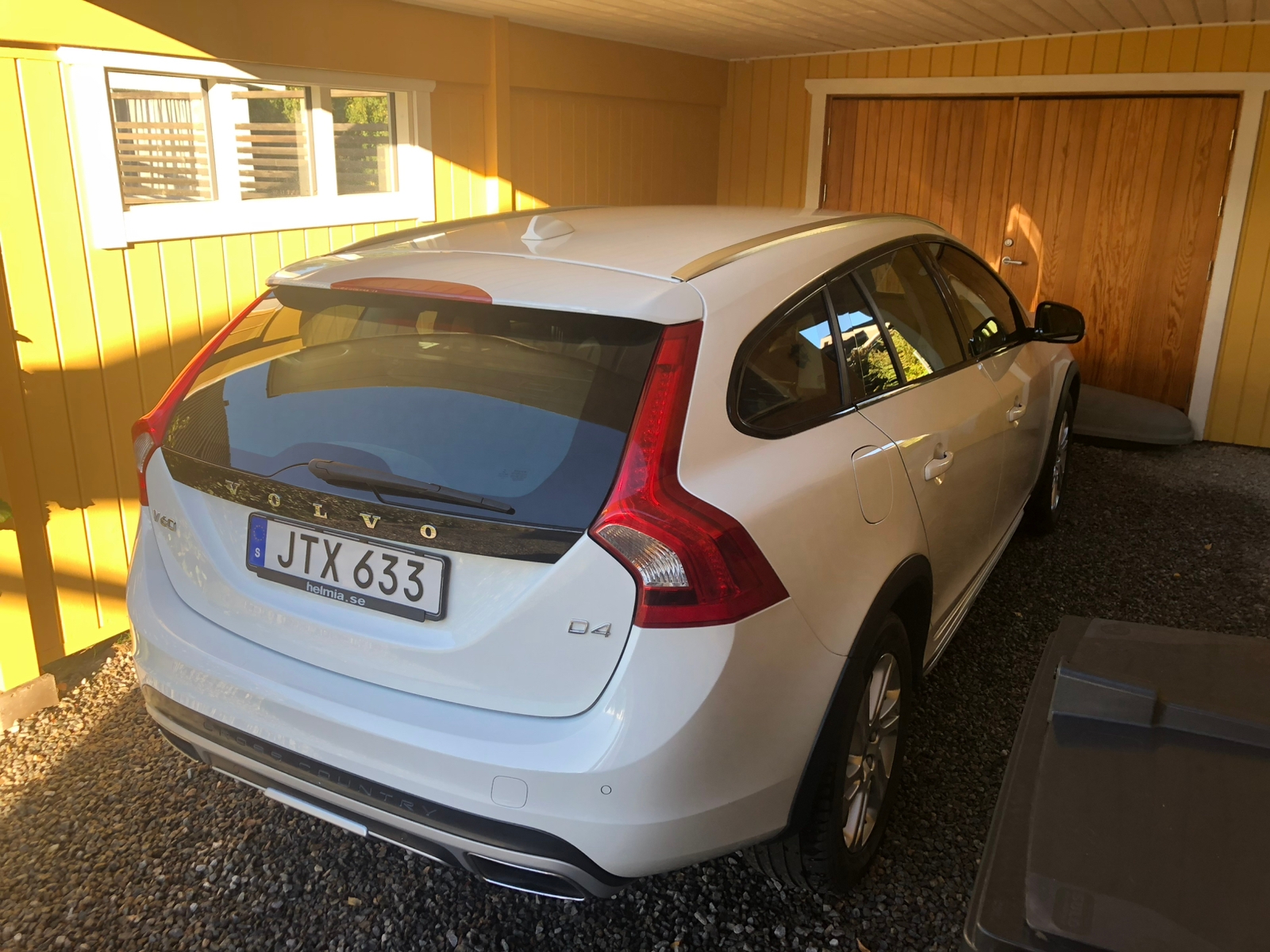 Volvo V60 Cross Country D4 Manuell 2016, bild 5/9