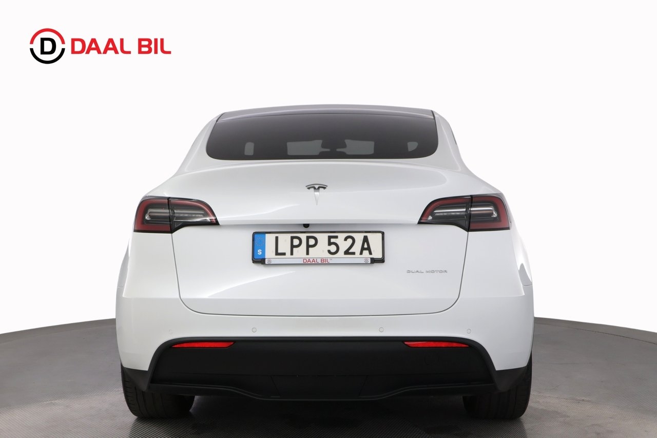 Tesla Model Y 2022, bild 7/10