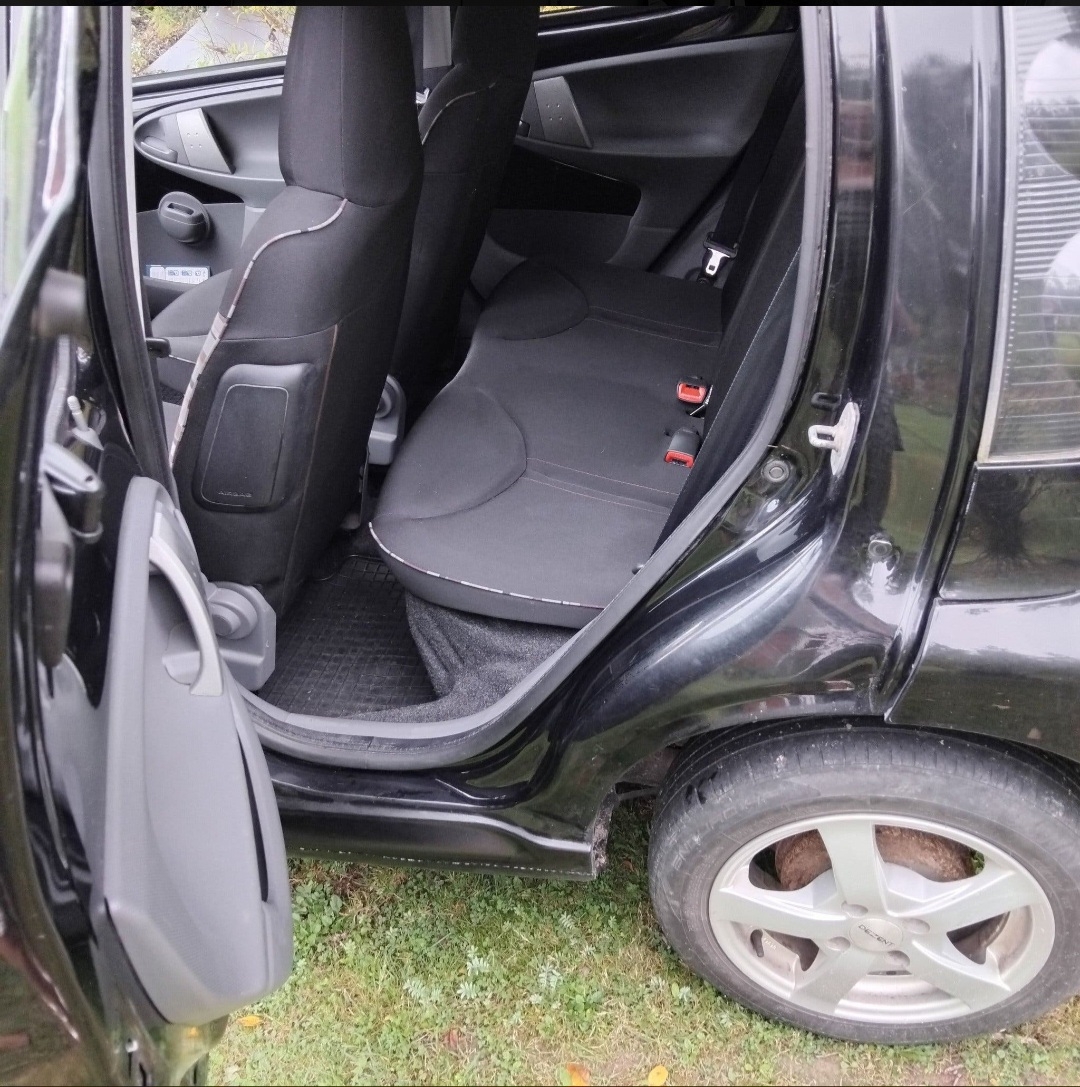 Citroen C1 5-dörrar 1.0 Manuell 2010, photo 6/8