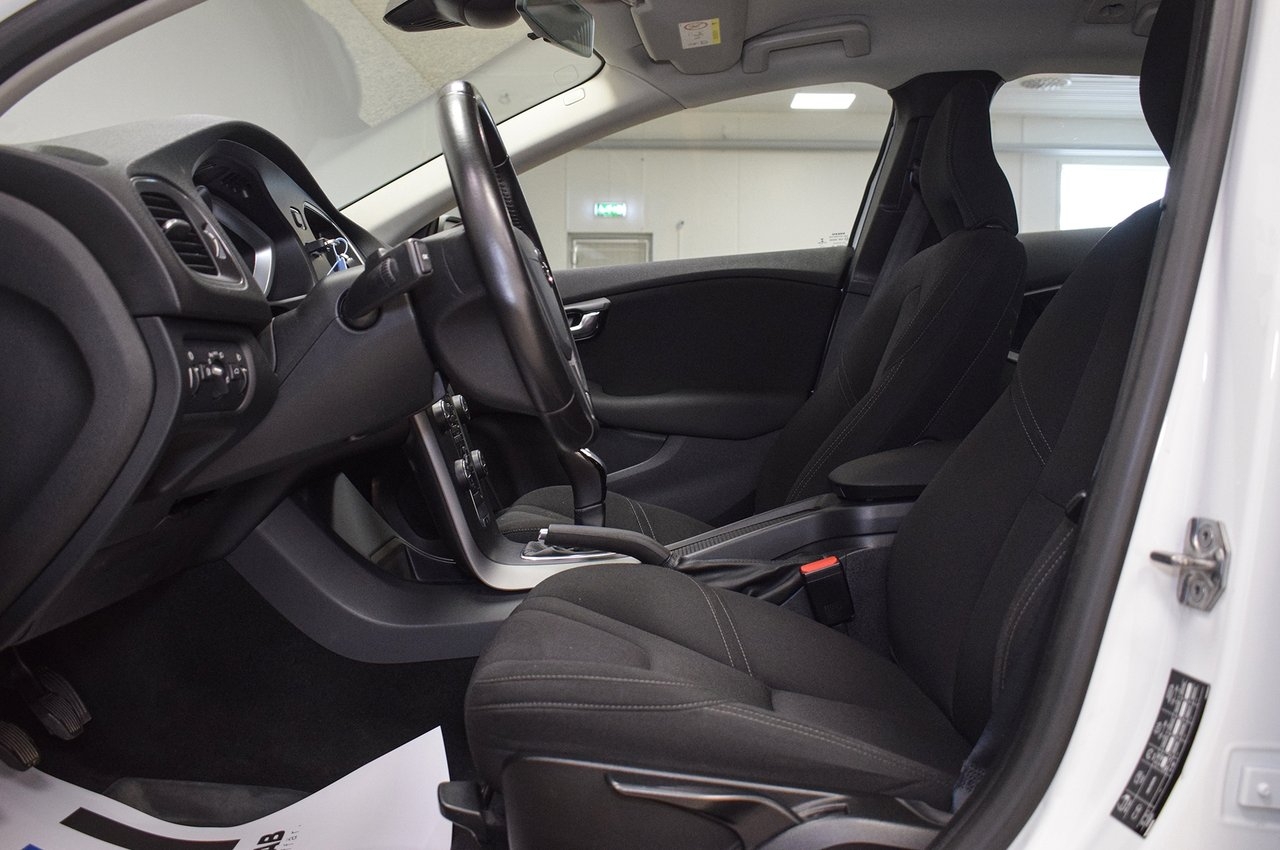 Volvo V40 2018, bild 6/10